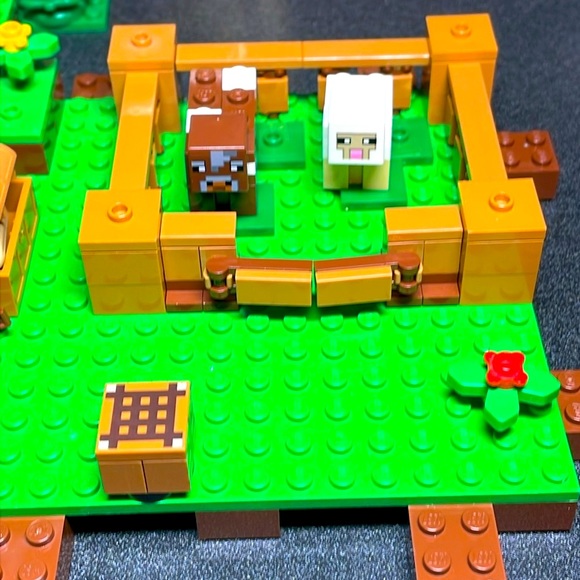 Lego 21114 - Picture 3 of 9